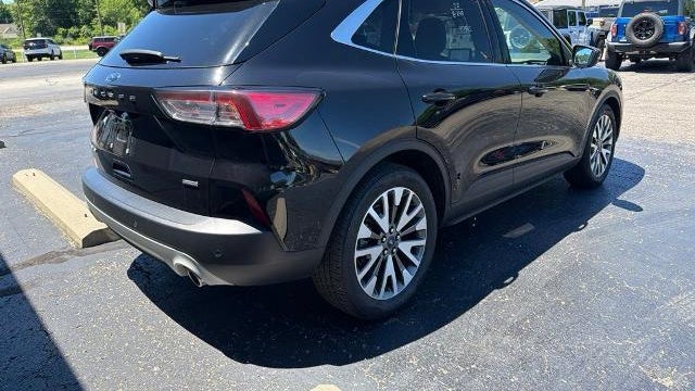 2020 Ford Escape Hybrid Titanium