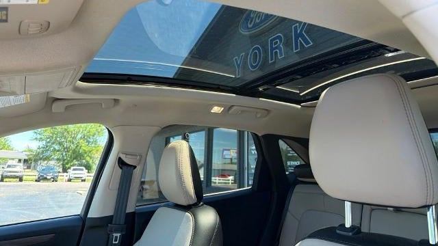 2020 Ford Escape Hybrid Titanium