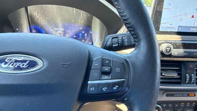2020 Ford Escape Hybrid Titanium