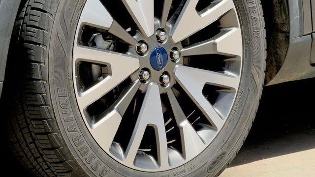 2020 Ford Escape Hybrid Titanium