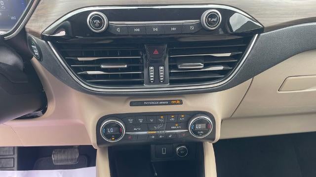 2020 Ford Escape Hybrid Titanium