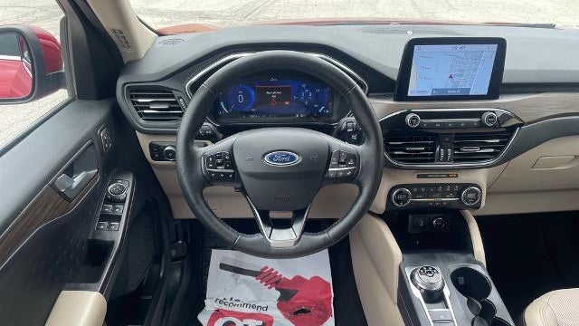 2020 Ford Escape Hybrid Titanium