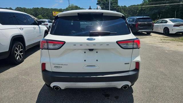 2020 Ford Escape Hybrid Titanium
