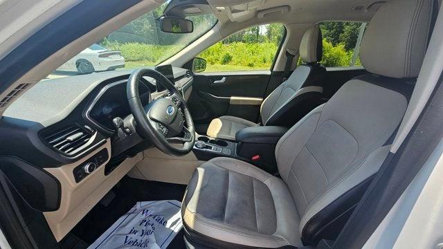 2020 Ford Escape Hybrid Titanium