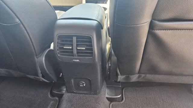 2020 Ford Escape Hybrid Titanium