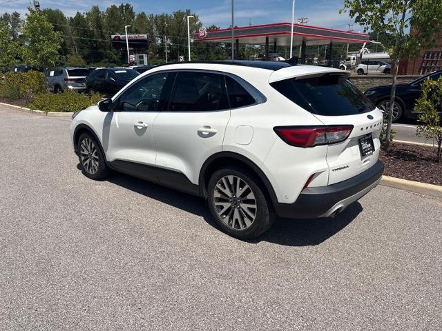 2020 Ford Escape Hybrid Titanium — photo 1 of 12