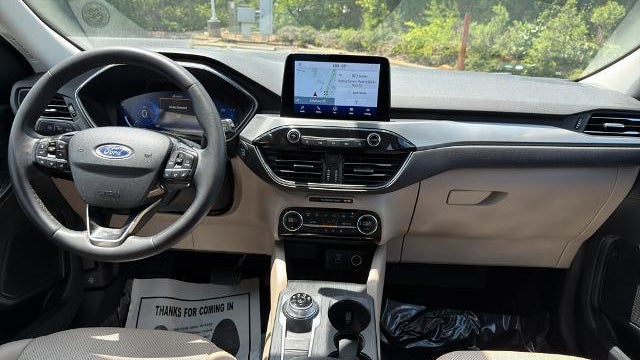 2021 Ford Escape Hybrid Titanium