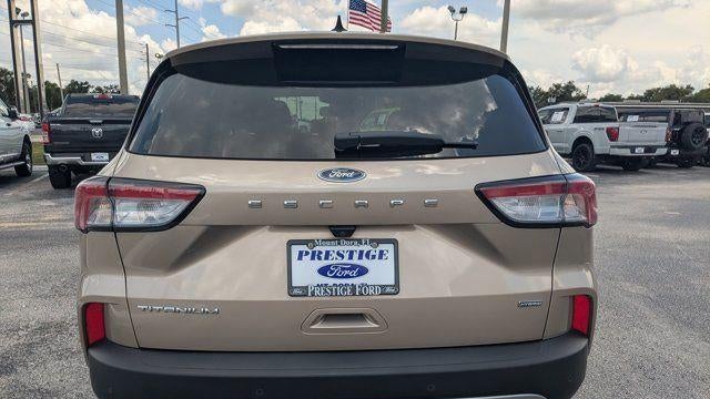 2021 Ford Escape Hybrid Titanium