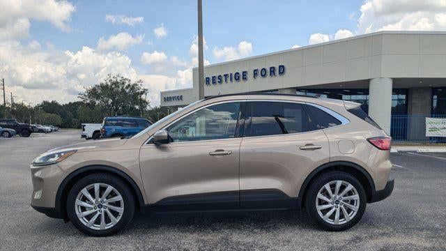 2021 Ford Escape Hybrid Titanium