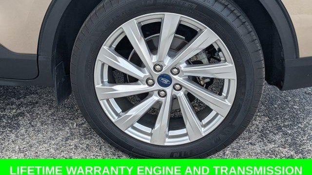 2021 Ford Escape Hybrid Titanium