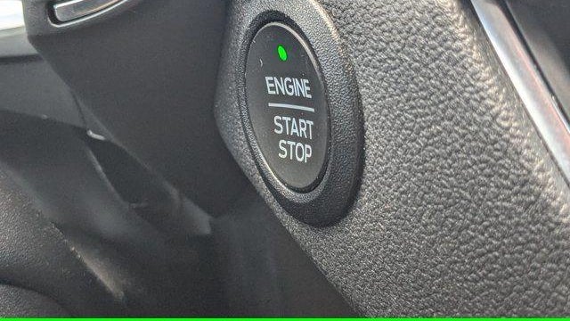 2021 Ford Escape Hybrid Titanium