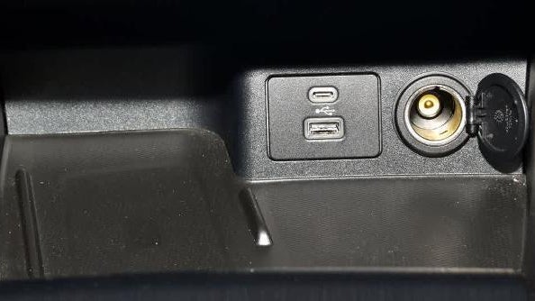 2022 Ford Escape Hybrid Titanium