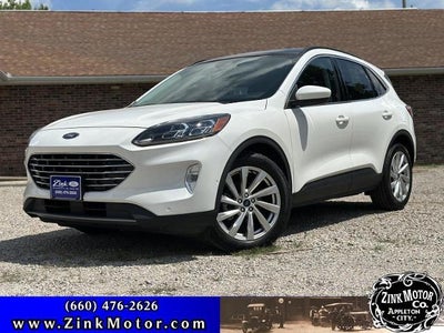 2022 Ford Escape Hybrid Titanium 4DR SUV