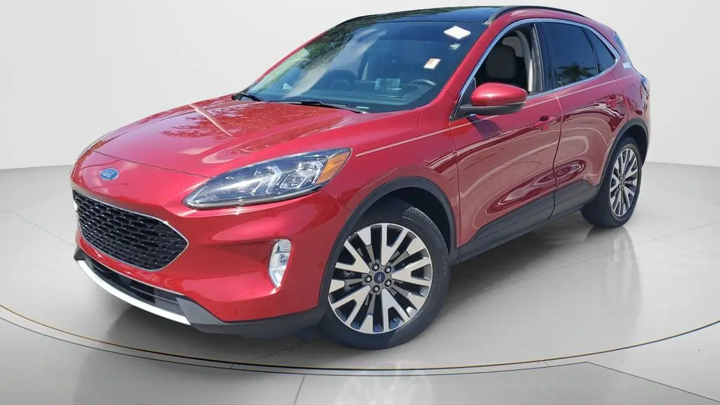 Preowned 2020 Ford Escape Hybrid Titanium for Sale