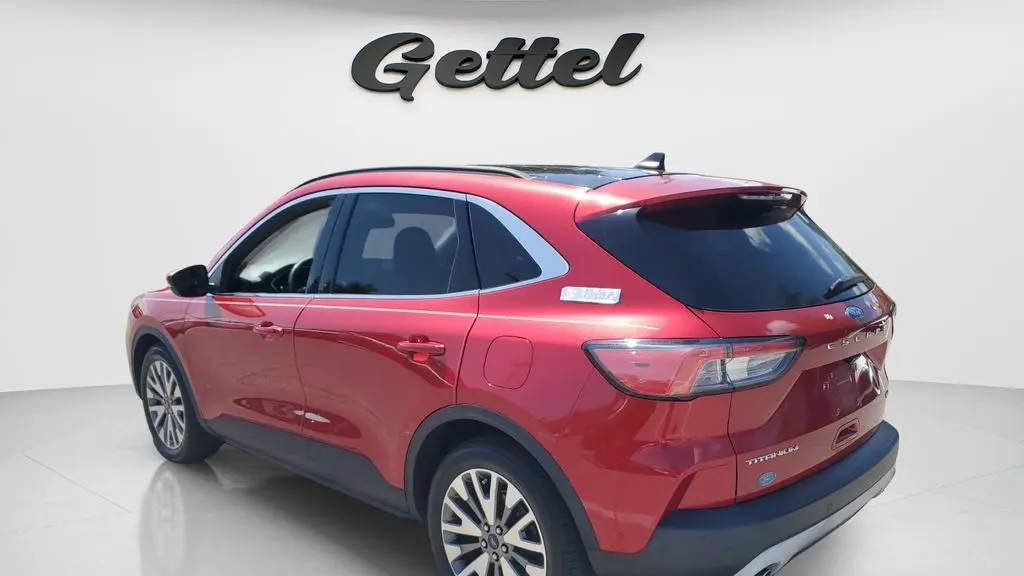 2020 Ford Escape Hybrid Titanium