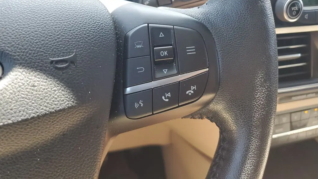 2020 Ford Escape Hybrid Titanium