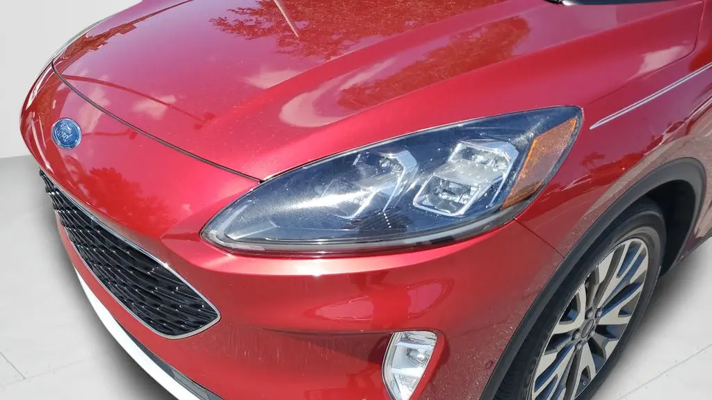 2020 Ford Escape Hybrid Titanium