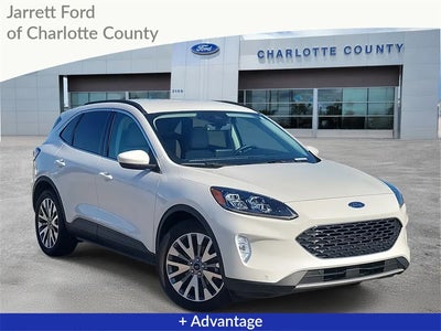 2022 Ford Escape Hybrid Titanium 4DR SUV