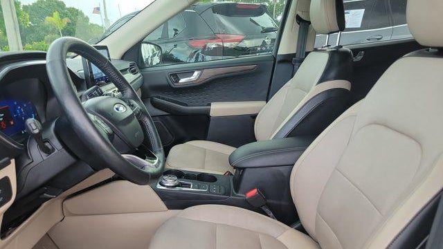 2020 Ford Escape Hybrid Titanium