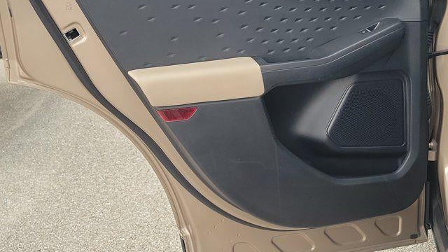 2020 Ford Escape Hybrid Titanium