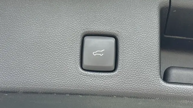 2022 Ford Escape Hybrid Titanium