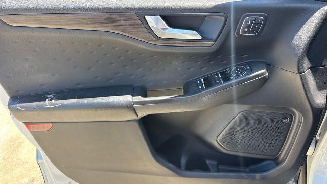 2020 Ford Escape Hybrid Titanium