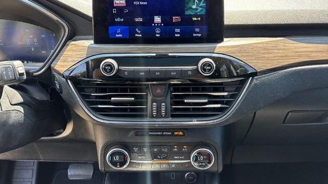 2020 Ford Escape Hybrid Titanium