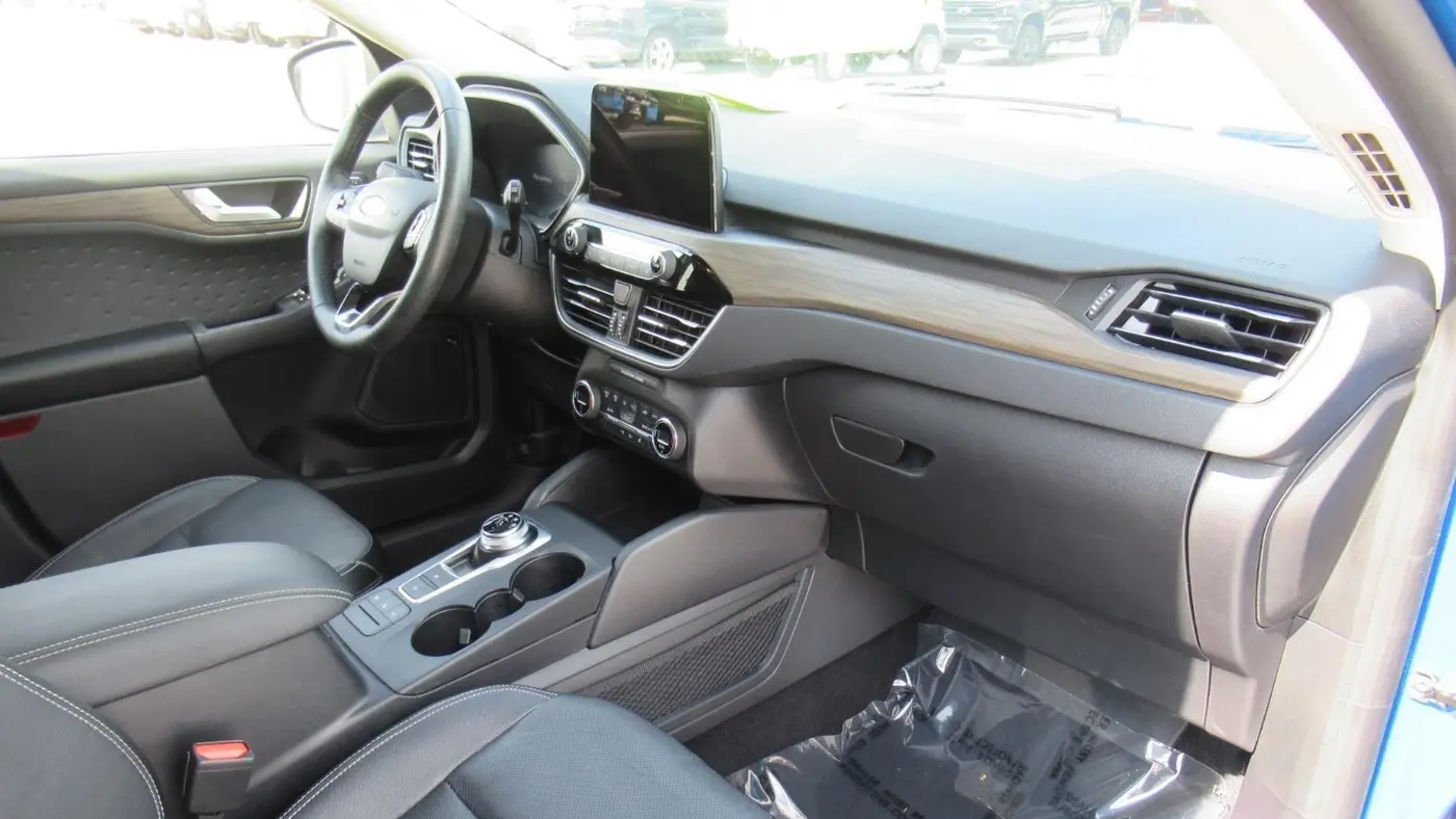 2020 Ford Escape Hybrid Titanium