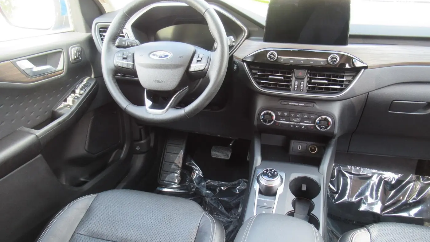 2020 Ford Escape Hybrid Titanium