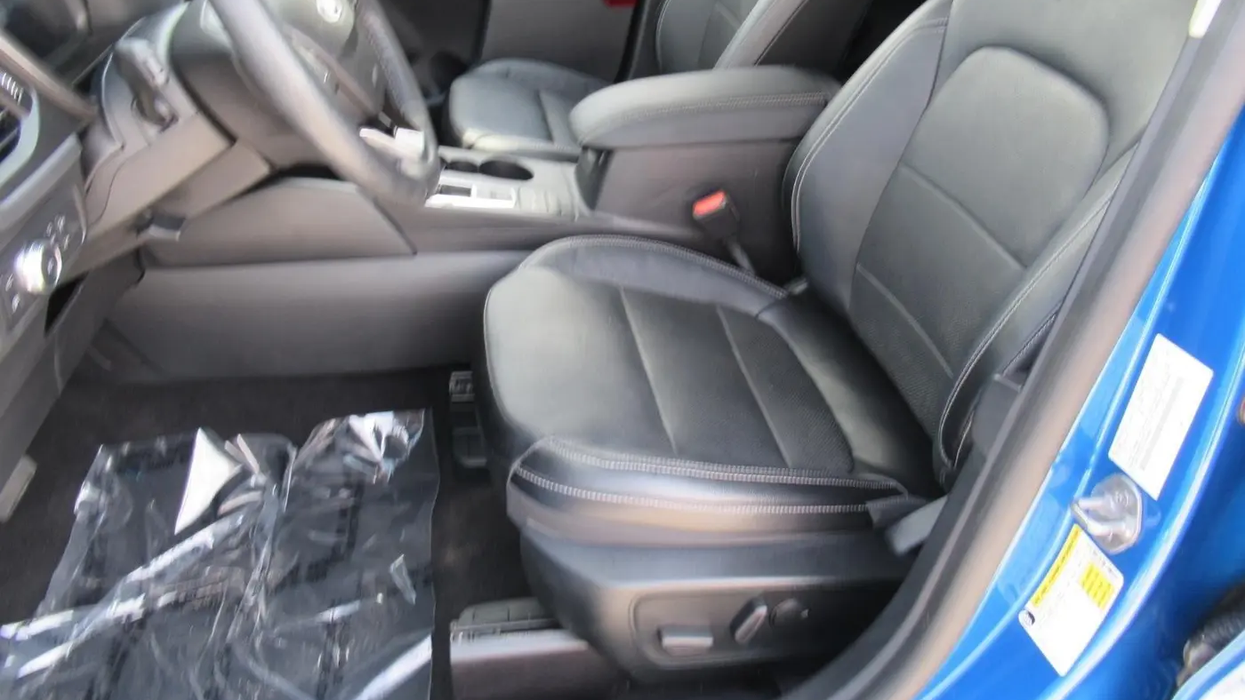 2020 Ford Escape Hybrid Titanium