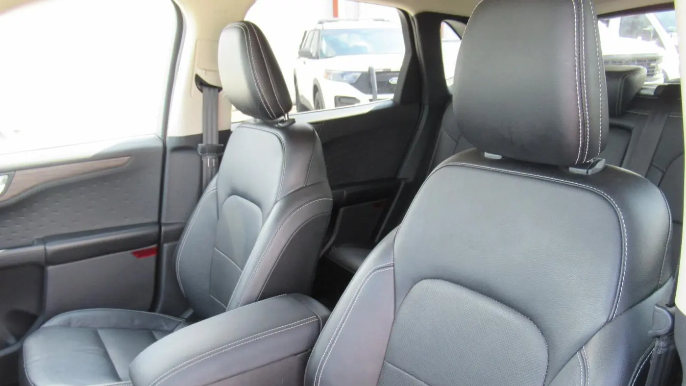 2020 Ford Escape Hybrid Titanium