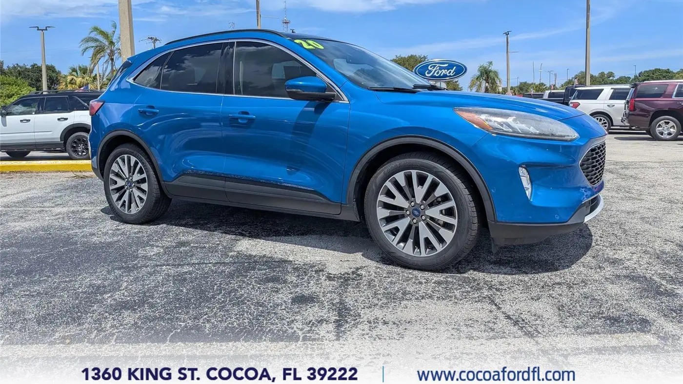 Preowned 2020 Ford Escape Hybrid Titanium for Sale