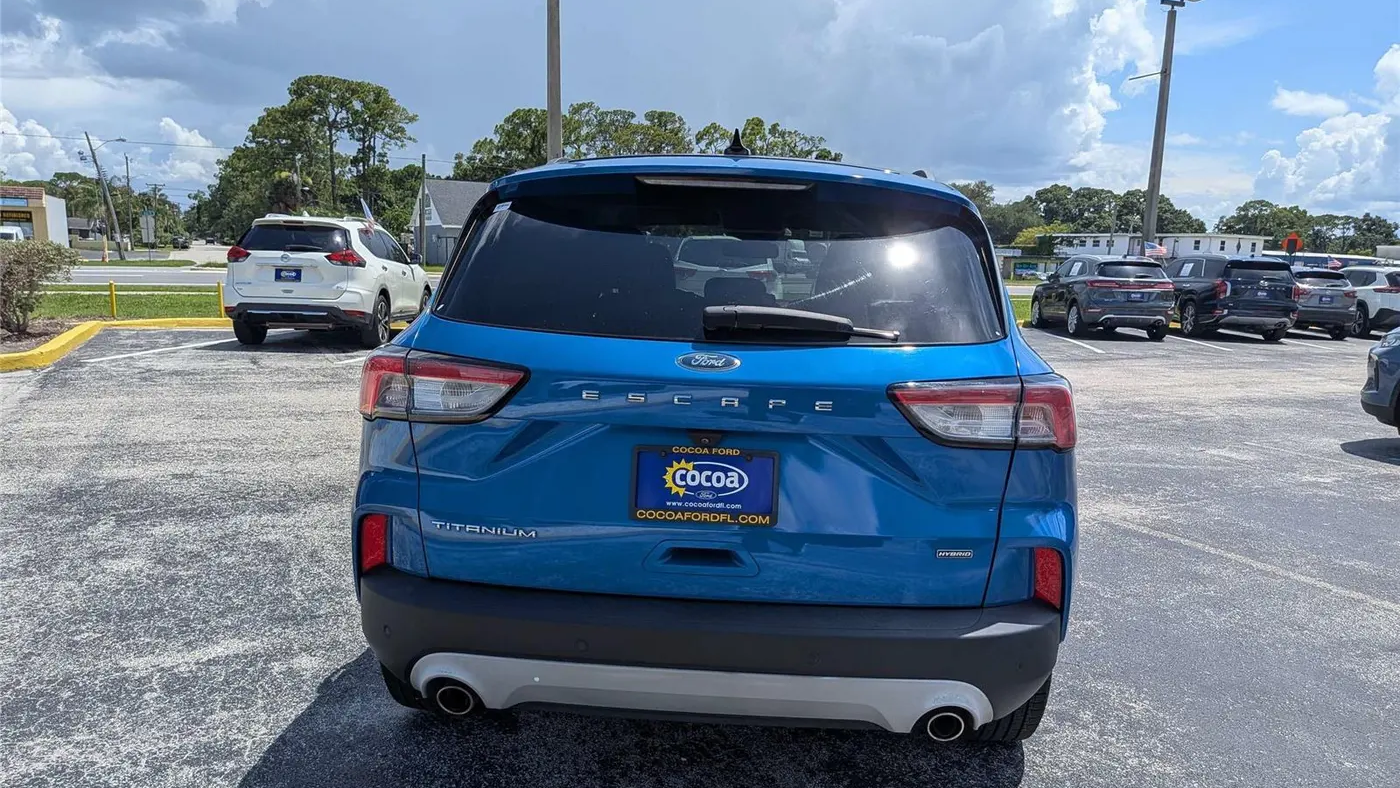 2020 Ford Escape Hybrid Titanium