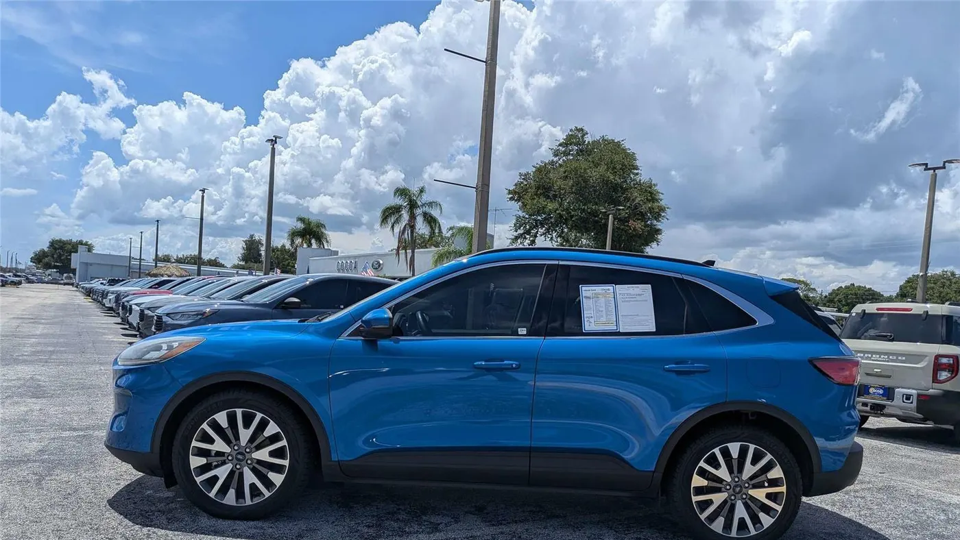 2020 Ford Escape Hybrid Titanium
