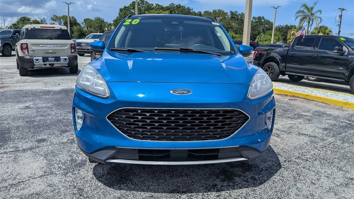 2020 Ford Escape Hybrid Titanium