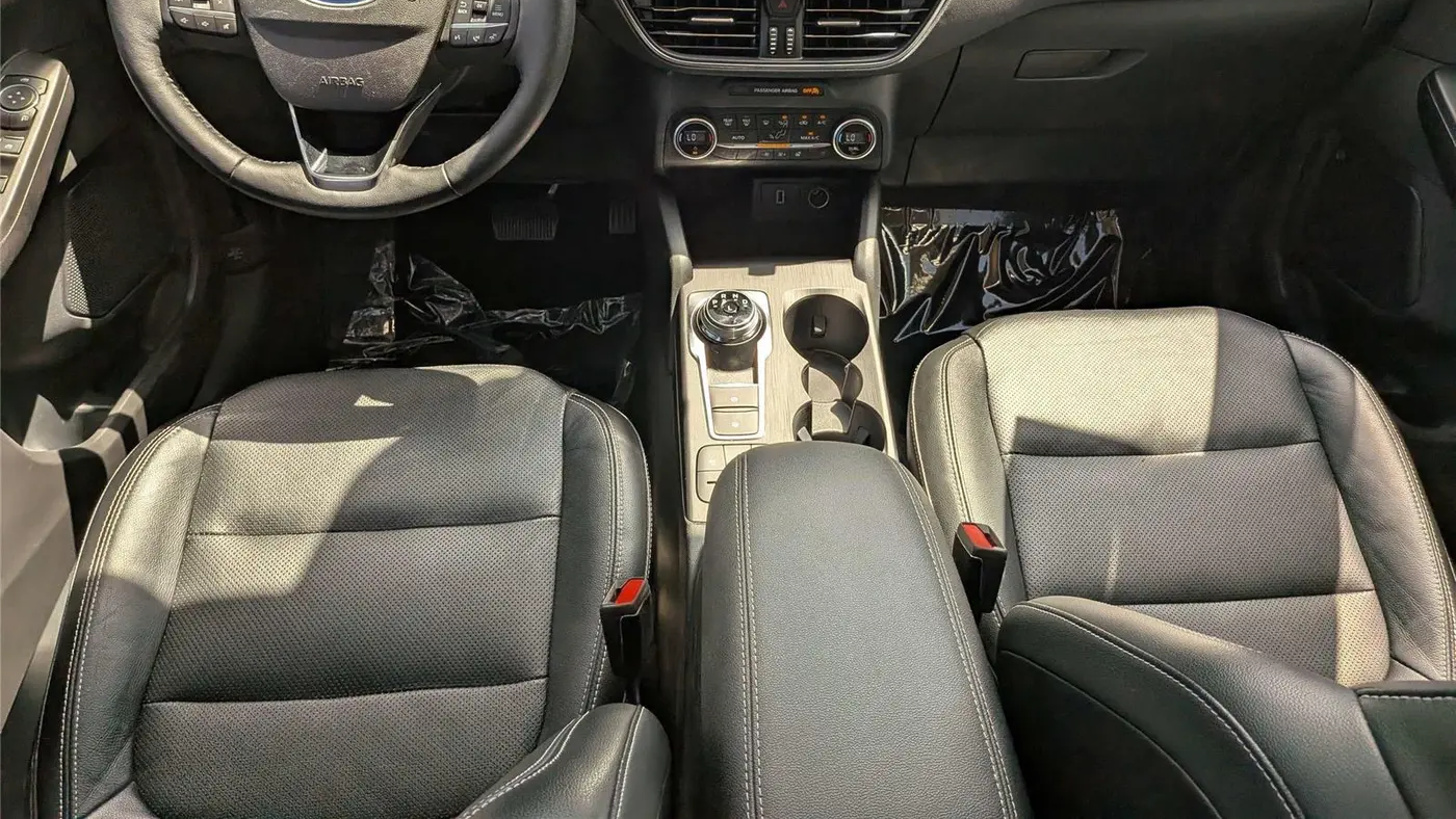 2020 Ford Escape Hybrid Titanium