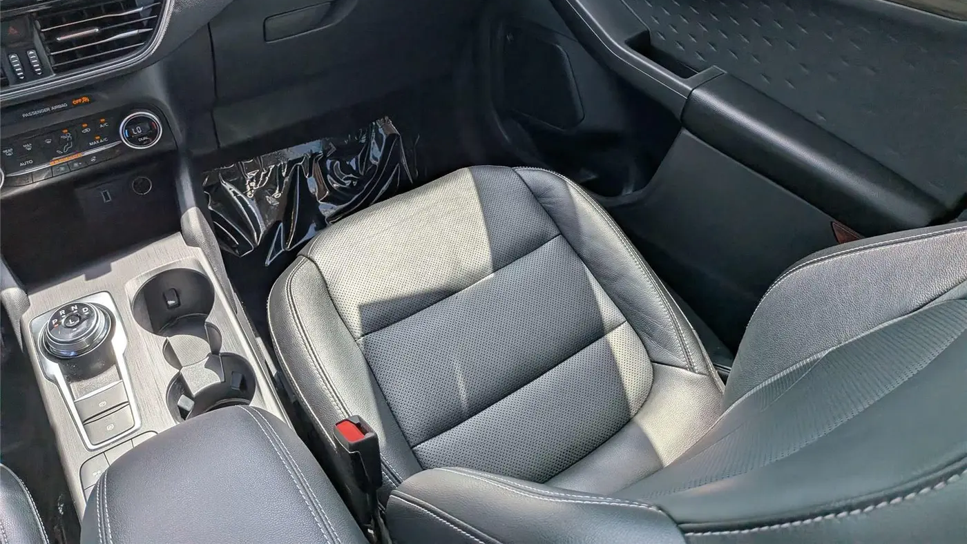 2020 Ford Escape Hybrid Titanium