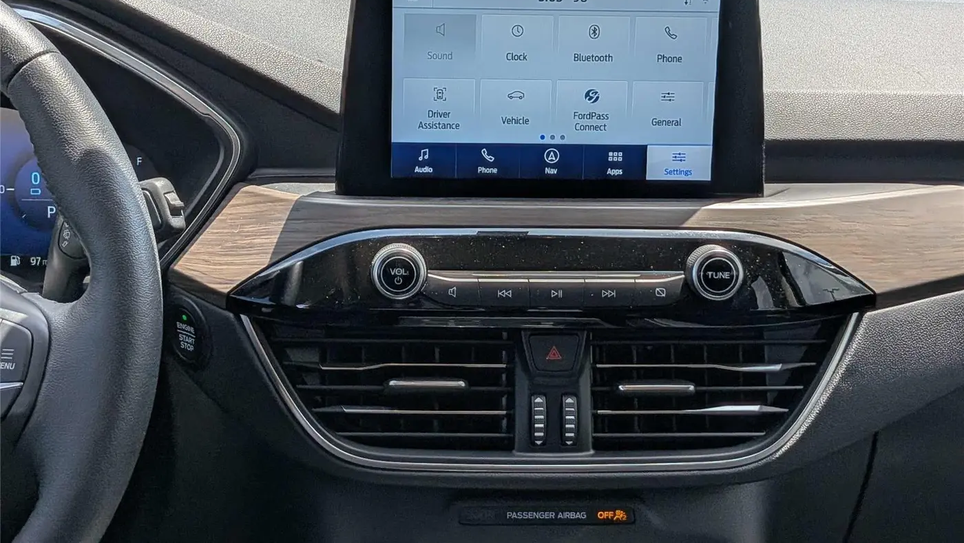 2020 Ford Escape Hybrid Titanium