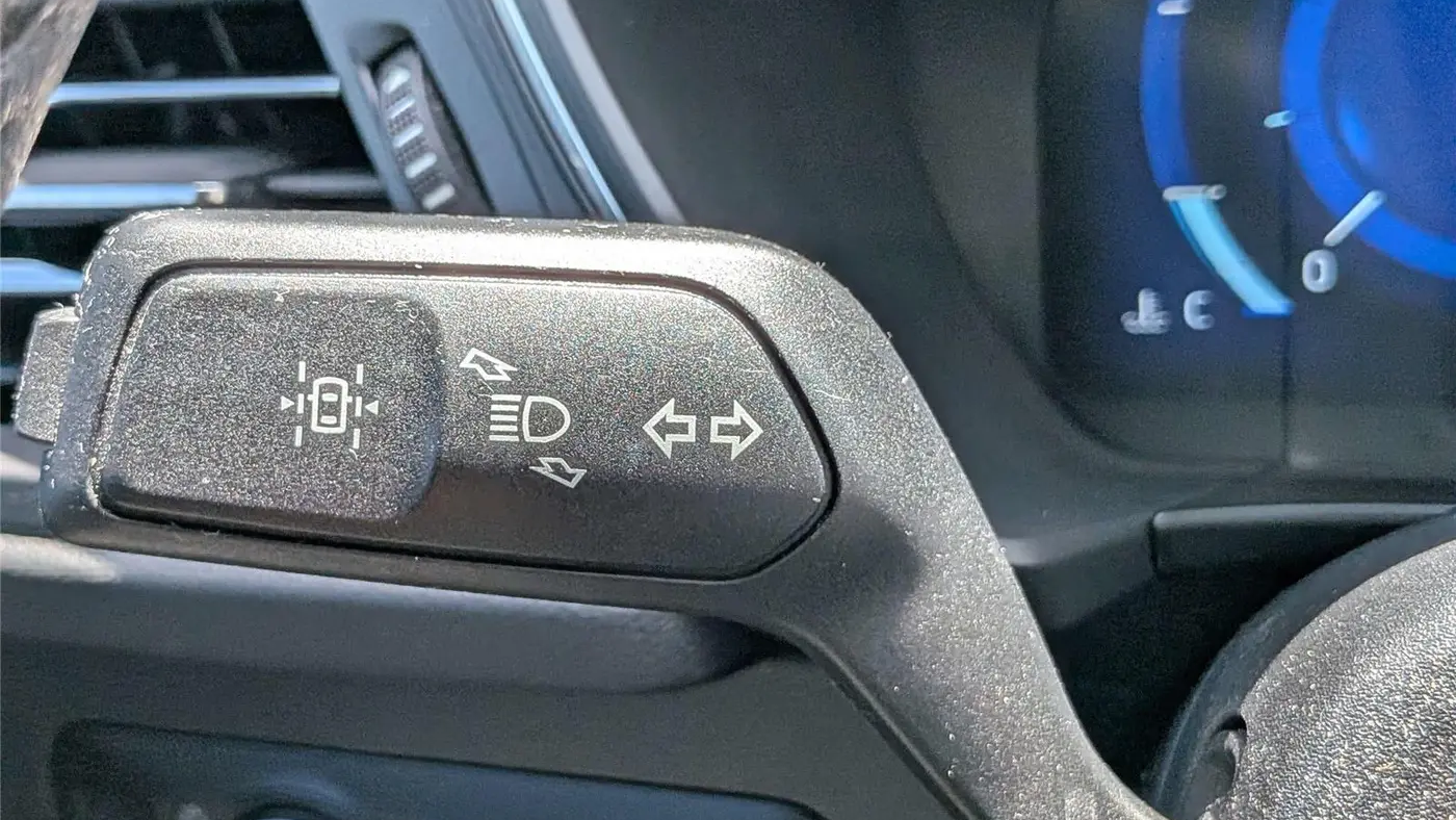 2020 Ford Escape Hybrid Titanium