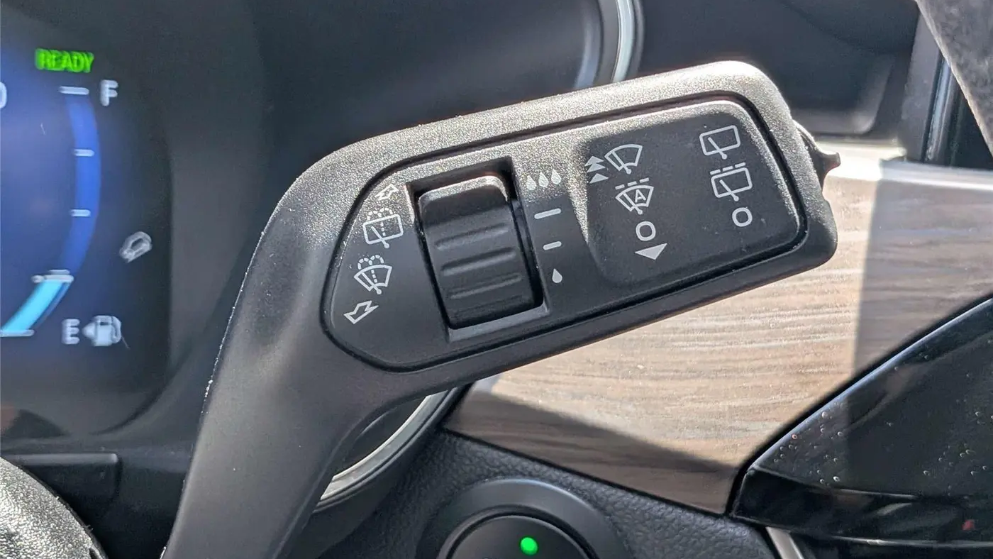 2020 Ford Escape Hybrid Titanium