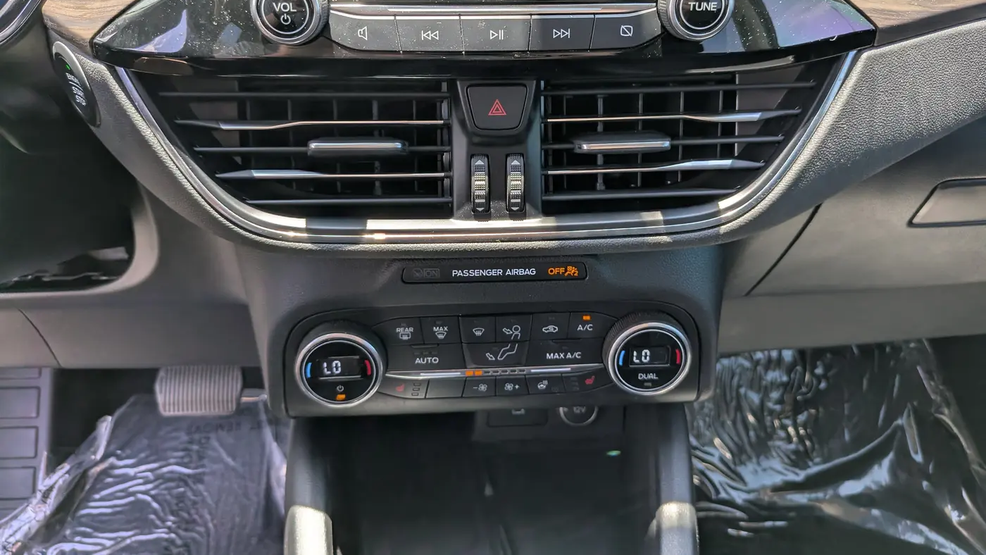 2020 Ford Escape Hybrid Titanium