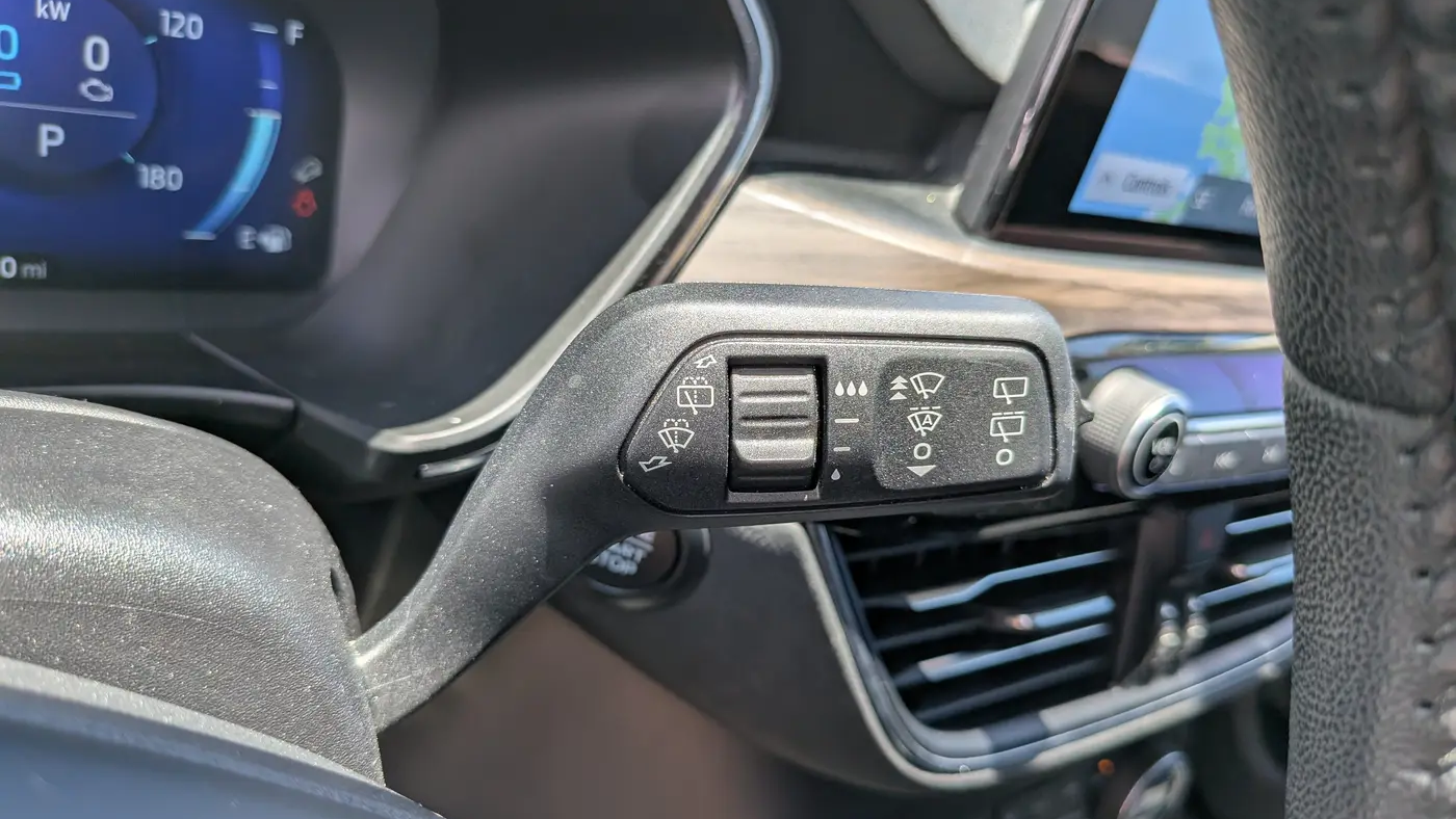 2020 Ford Escape Hybrid Titanium