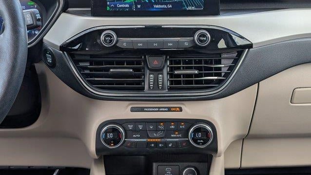2020 Ford Escape Hybrid Titanium