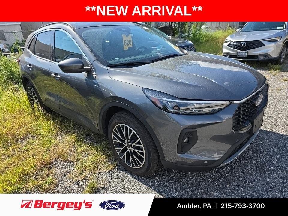 2023 Ford Escape - $27,485