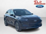 2023 Escape Plug-In Hybrid Thumbnail 4