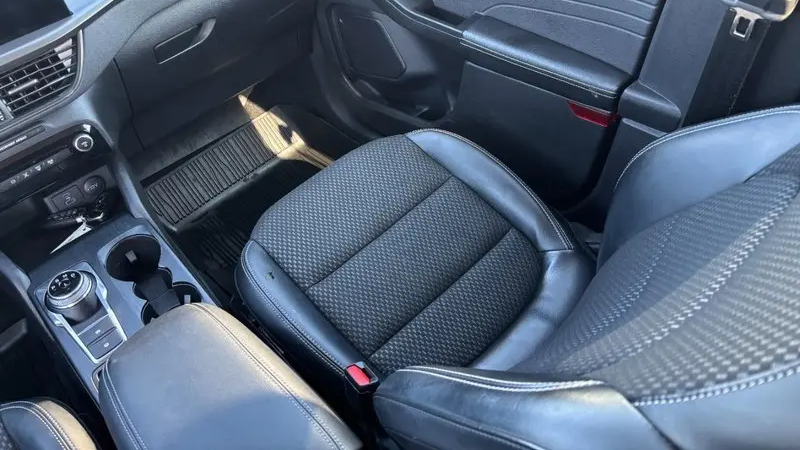 2023 Ford Escape Plug-In Hybrid Base