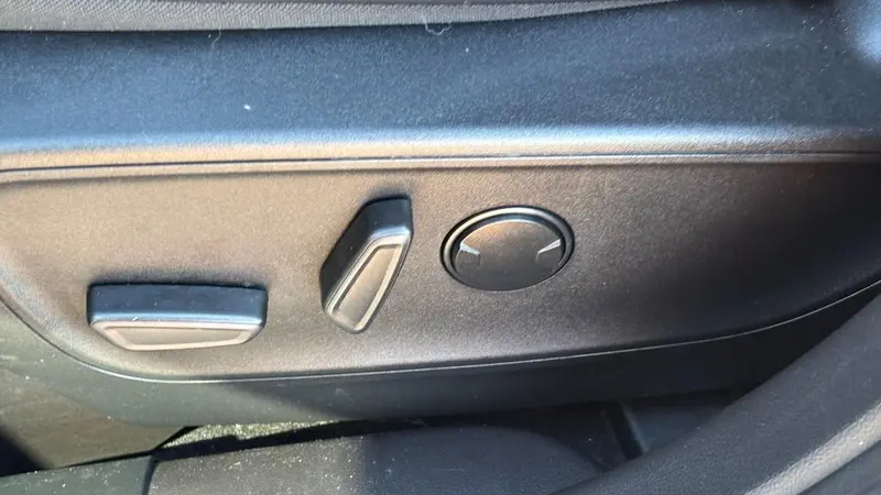 2023 Ford Escape Plug-In Hybrid Base