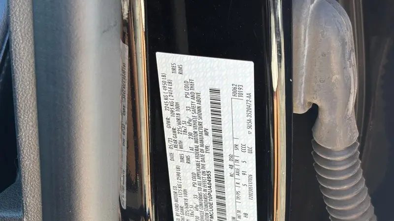 2023 Ford Escape Plug-In Hybrid Base