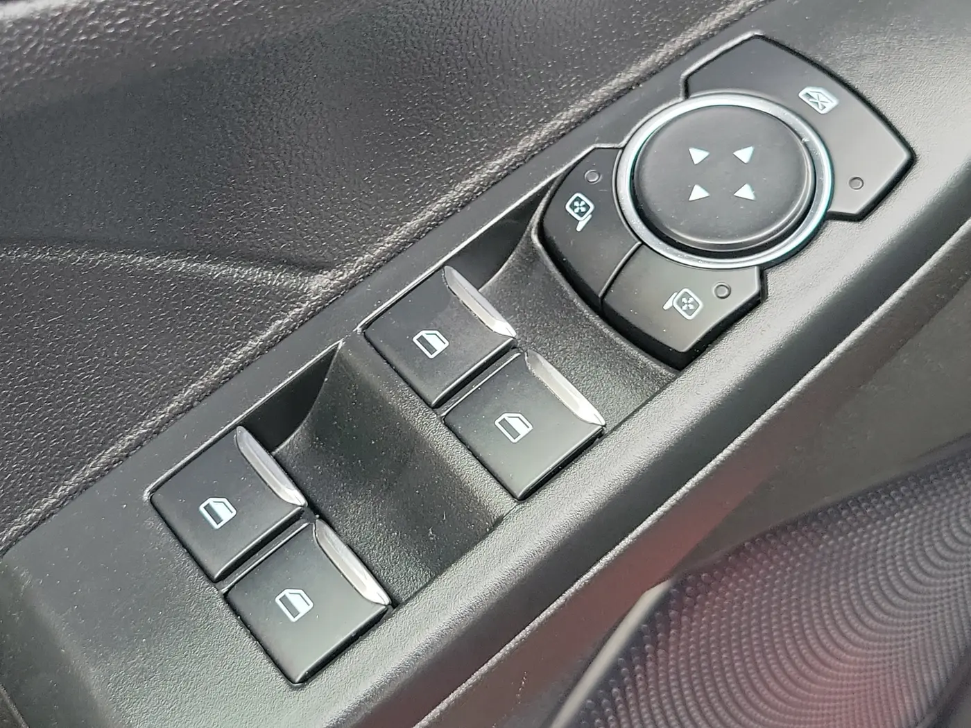2024 Ford Escape - $25,400