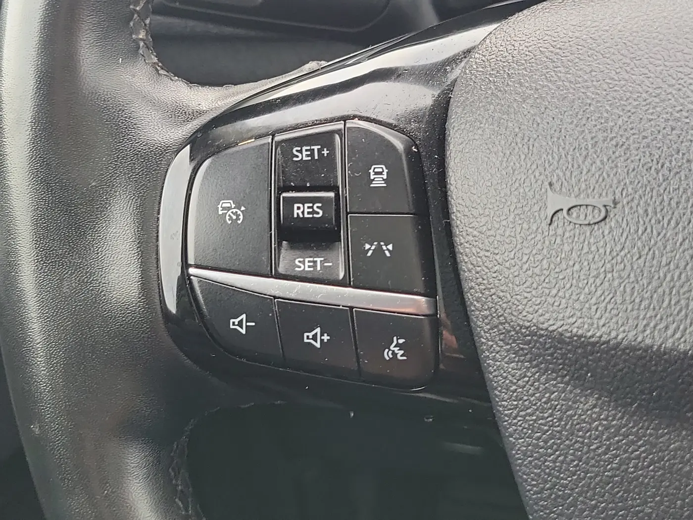 2024 Ford Escape - $25,400
